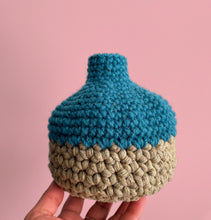 Load image into Gallery viewer, Crocheted Vase